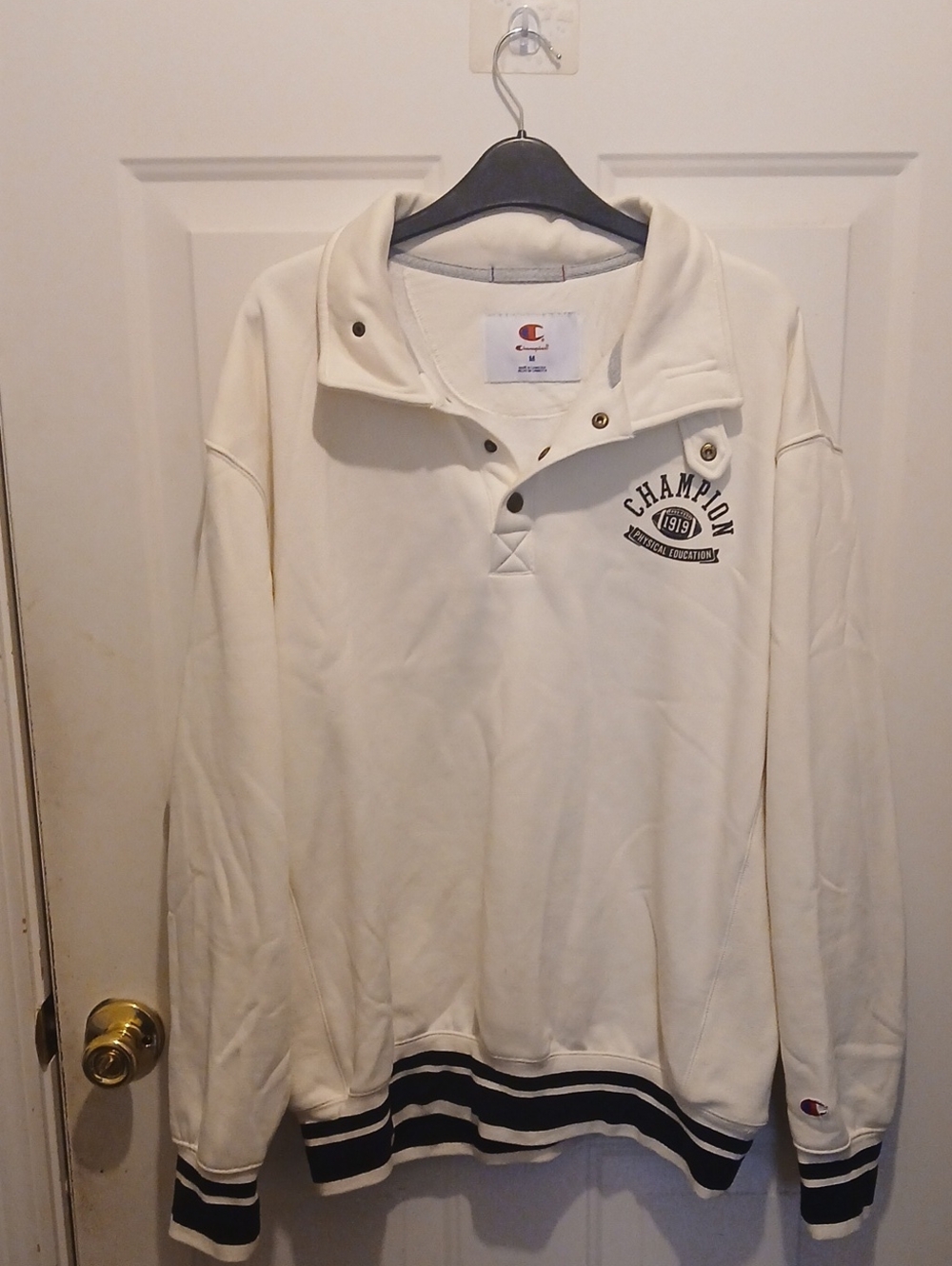Champion Men's Cream Crewneck Pullover with Navy Trim